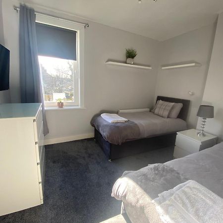 Glasgow Apartment Close To The Airport Renfrew Buitenkant foto