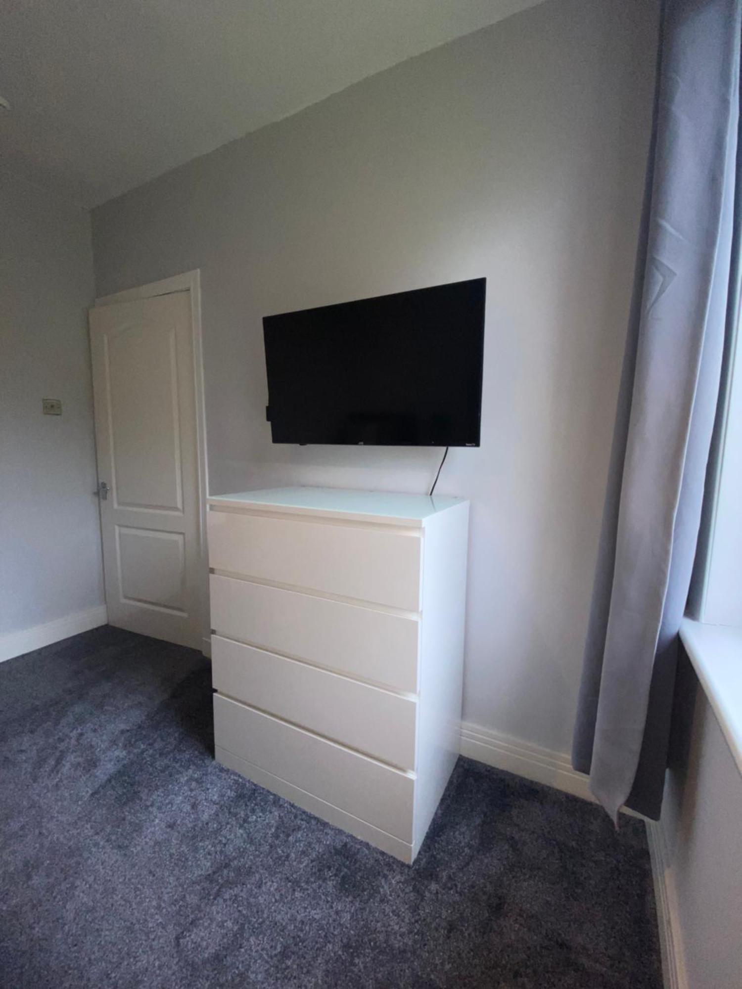 Glasgow Apartment Close To The Airport Renfrew Buitenkant foto